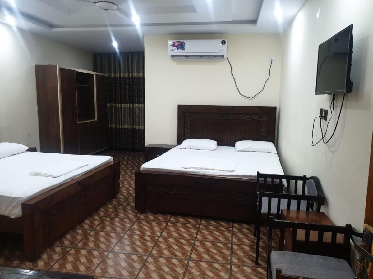 Dream Night Hotel Islamabad Bagian luar foto