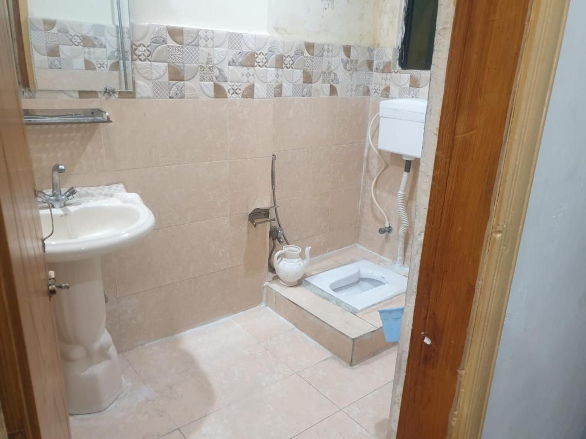 Dream Night Hotel Islamabad Bagian luar foto